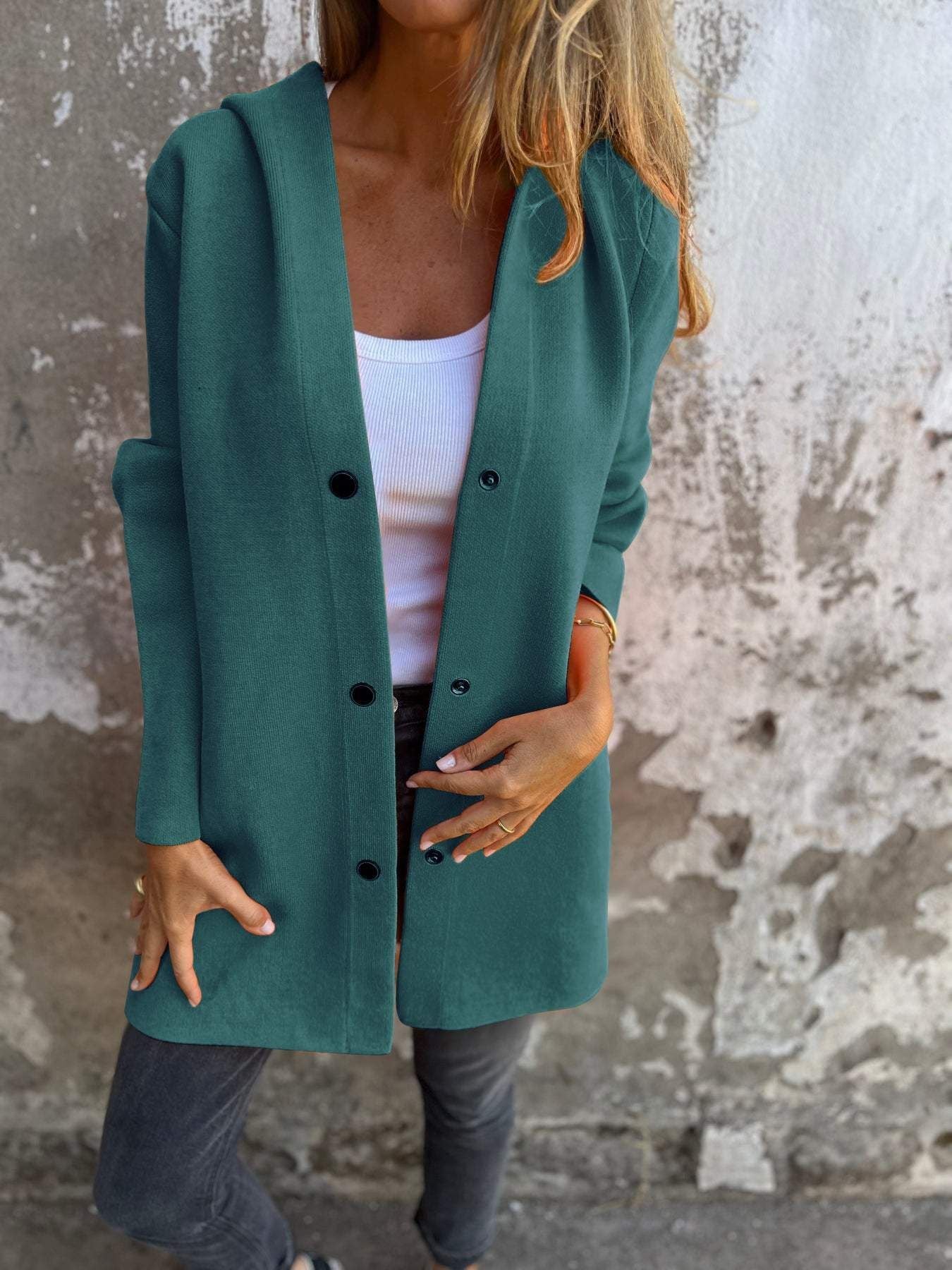 Manteau long chic à boutons