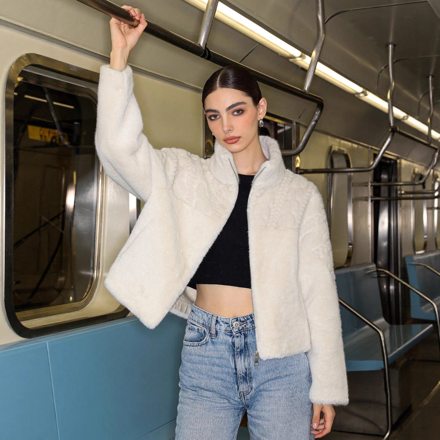 Manteau femme chaud à col montant – Style et confort